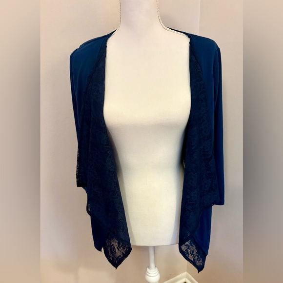 Neiman Marcus Deep Blue Knitwear Blouse With Lace - Picture 1 of 5